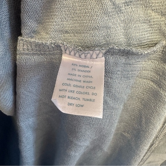 LAKE Relax Pants Set in Dusty Blue Size Medium - Picture 7 of 12